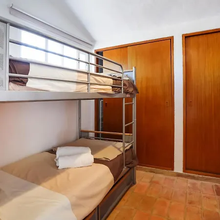 Roofed In Albufeira With Private Swimming Pool Villa *