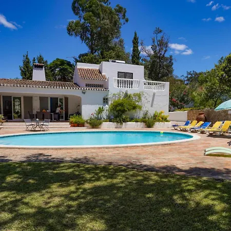 Roofed In Albufeira With Private Swimming Pool *